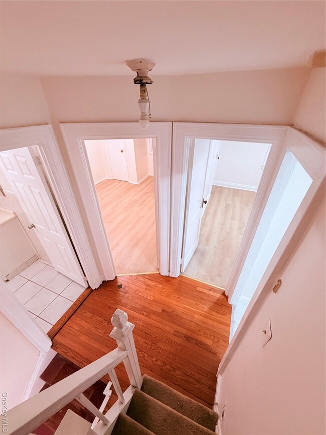 Building Photo - 224-17 Fairbury Ave