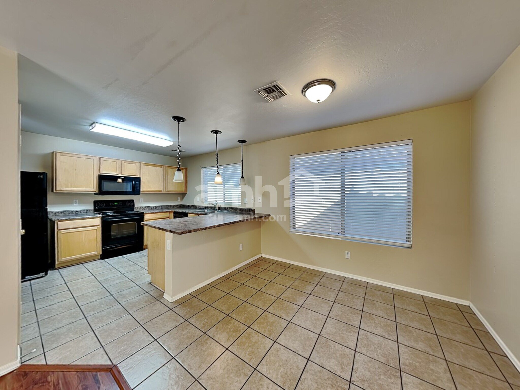 Building Photo - 3211 W Saint Kateri Dr