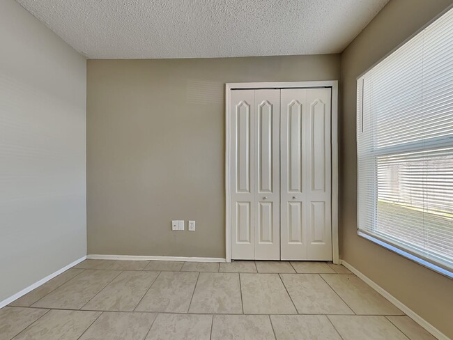 Building Photo - 4613 Steel Dust Ln