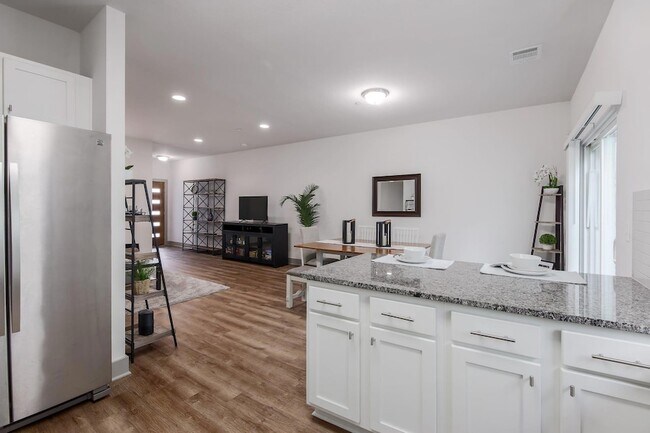 Building Photo - 12164 Abbey Glen Ln