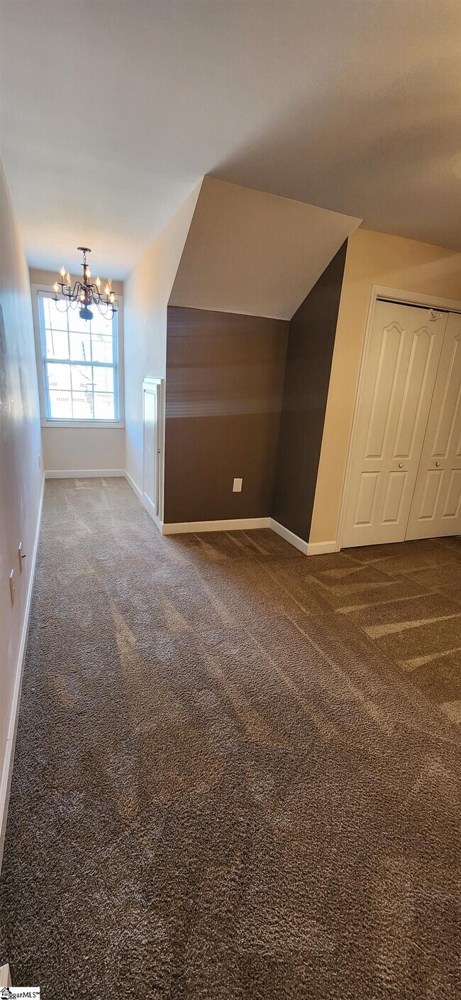 Building Photo - 152 Middleton Park Ln