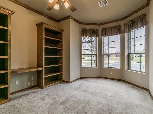 Building Photo - Fenwick Garden Village + Gated Community i...