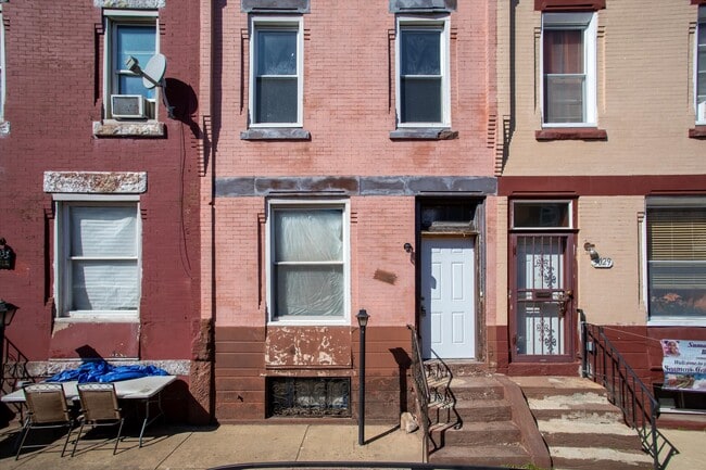 Building Photo - 3031 Page St