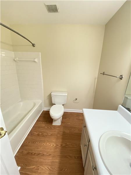 Building Photo - 186 Cairnburgh Rd