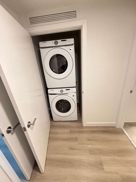 Building Photo - 3734 NW 12th St