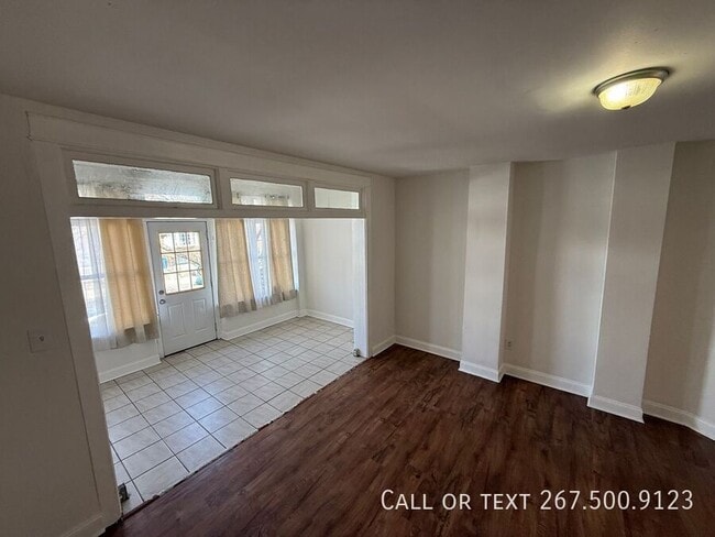 Building Photo - 226 W Ruscomb St