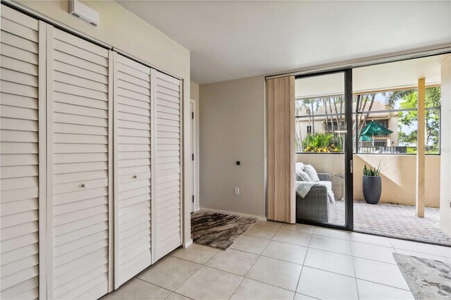 Building Photo - 3067 Willow Green Dr