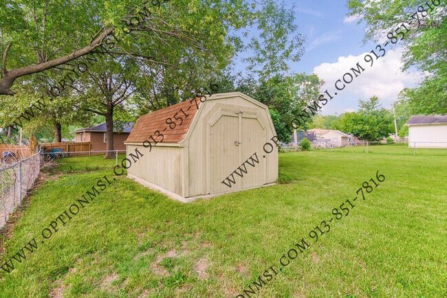 Building Photo - What a sweet ranch!