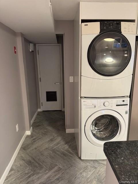 Building Photo - 164 W Nicholai St