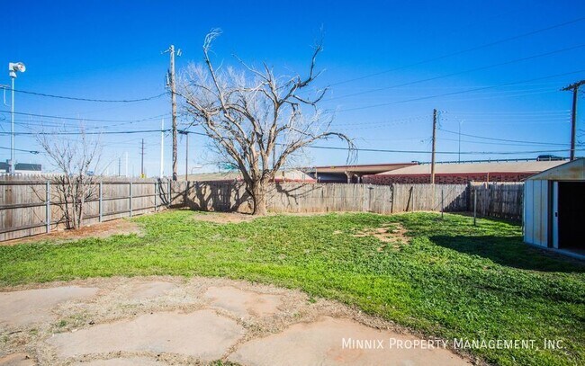 Building Photo - 3403 Bangor Dr