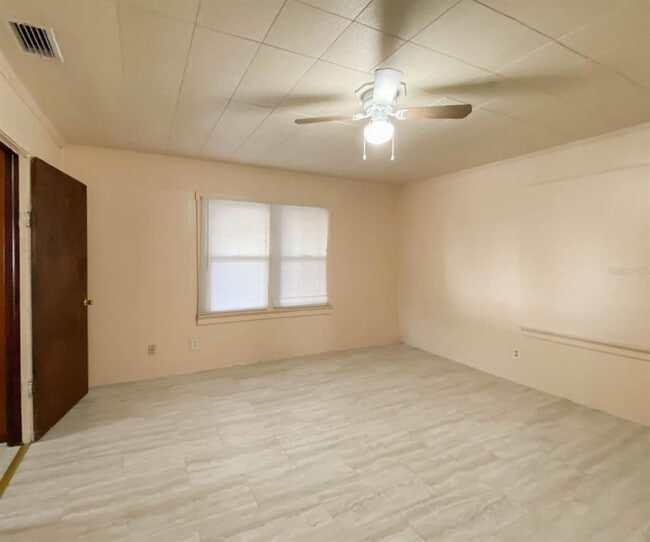 Building Photo - 830 N Combee Rd