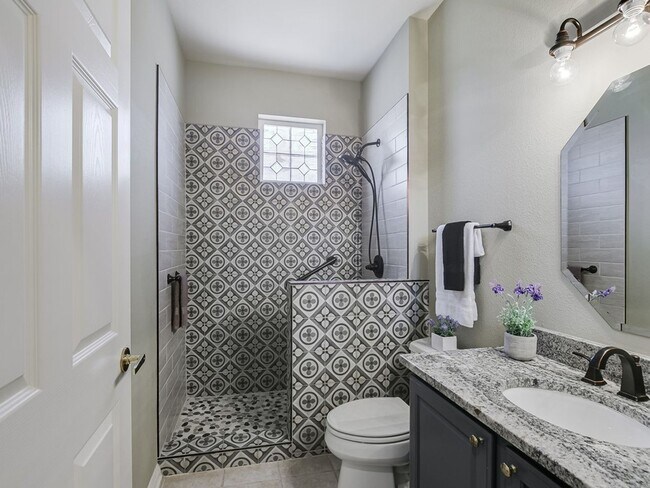 Building Photo - 138 Dewberry Dr