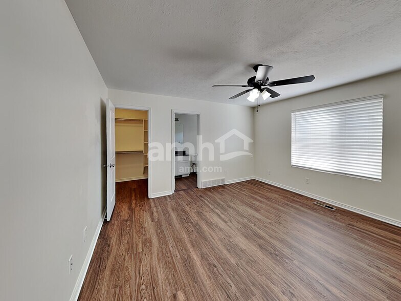 Building Photo - 7051 W Saw Timber Way