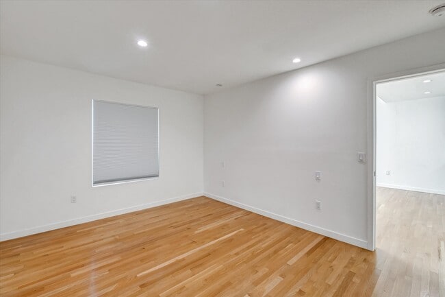 Building Photo - 5400 82nd W St