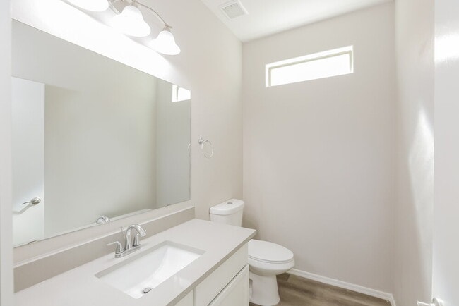 Building Photo - 7057 S 7th Ln