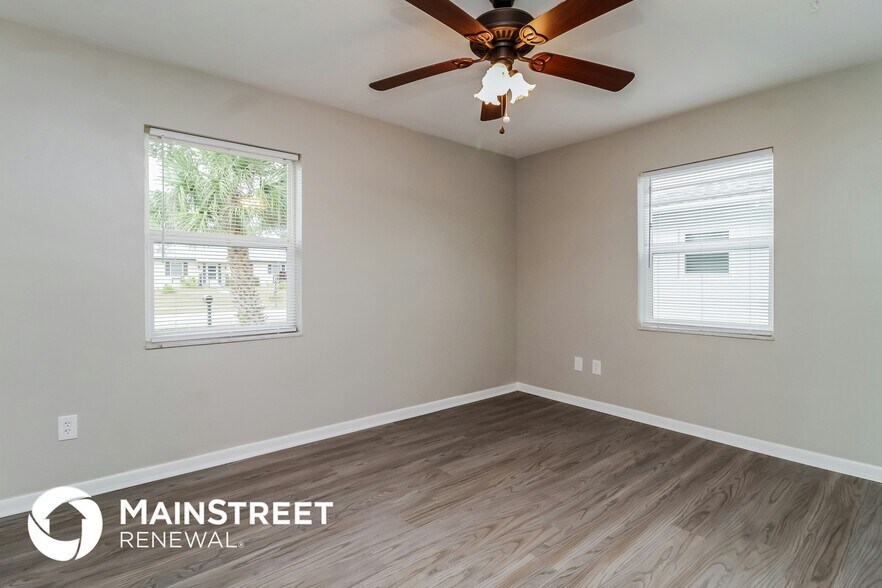 Building Photo - 2243 Austin Ave