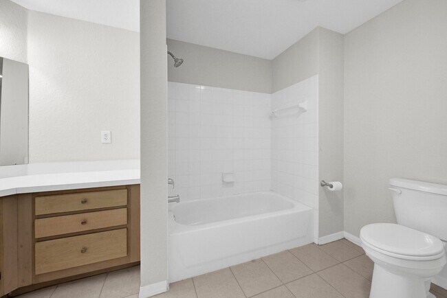 Building Photo - 23710 Walden Center Dr