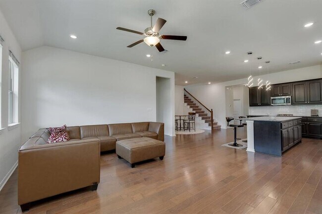Building Photo - 1232 Texas Ash Ln