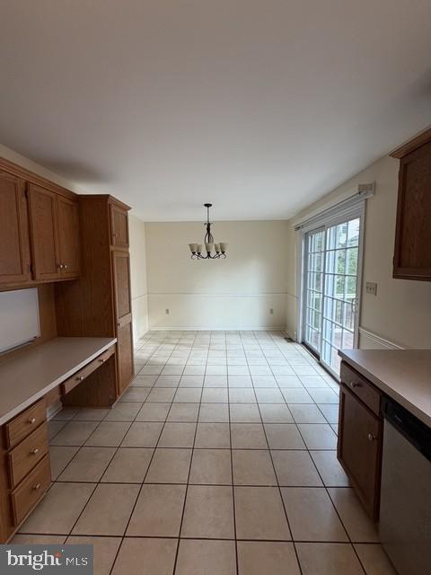 Building Photo - 917 Chowning Dr