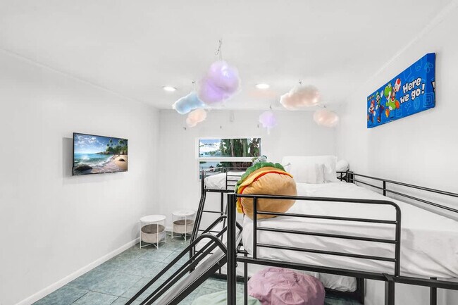 Building Photo - 19720 NE 26th Ave