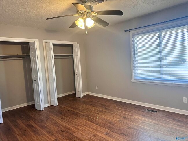 Building Photo - 10302 Picadilly Ln SW