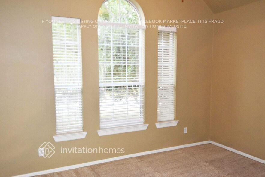 Building Photo - 18426 Wild Basin Tr