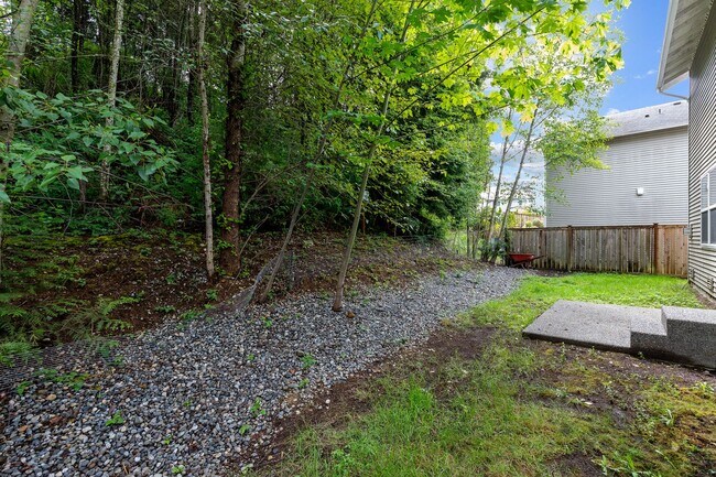 Building Photo - Stunning 3 bed, 2.5 bath home in desirable Bothell neighborhood