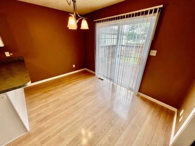 Building Photo - 4035 Pine Dr