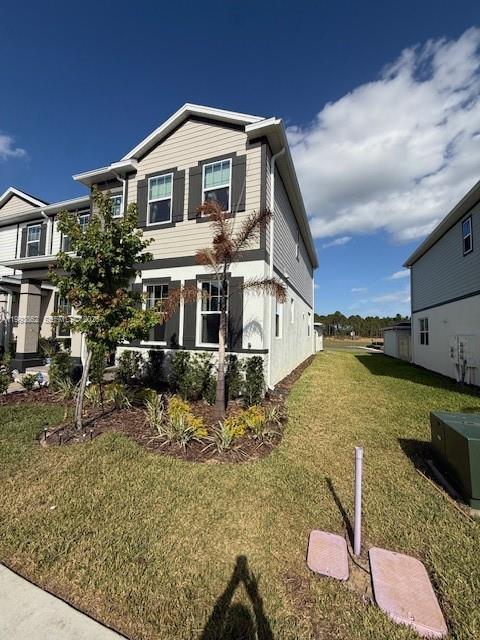 Building Photo - 9261 Gran Teatro Dr