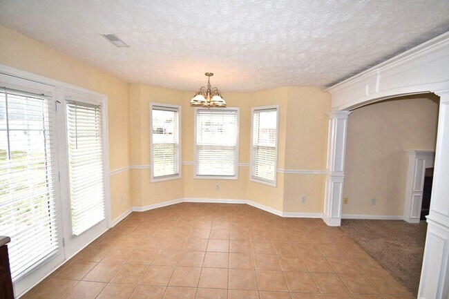 Building Photo - Wonderful 3BR/2BA Smyrna home on a corner lot, 2 car garage!