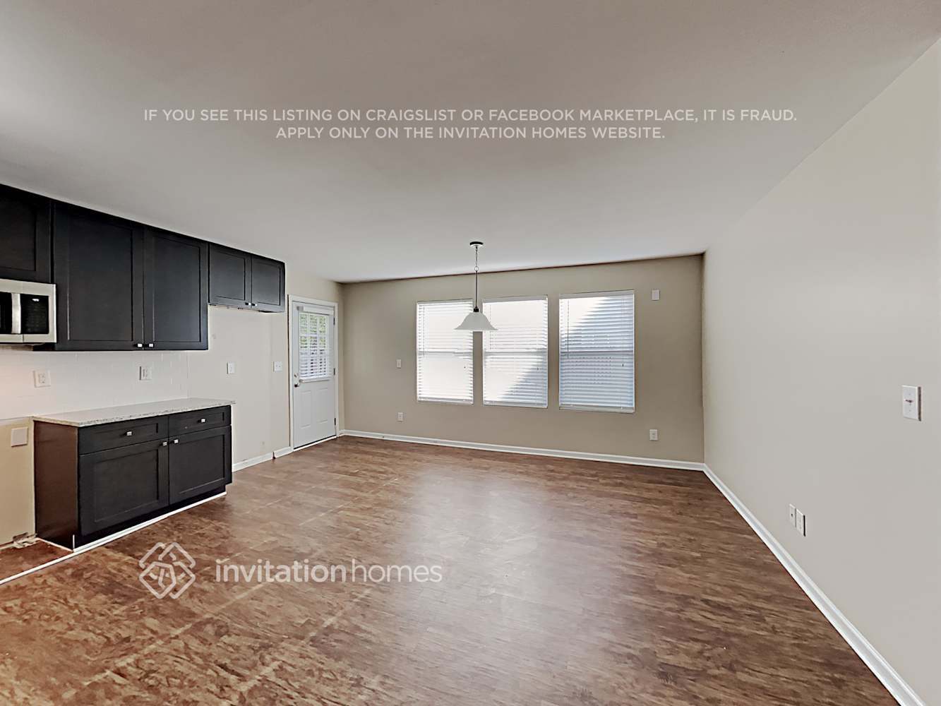 Building Photo - 9600 Cayenne Dr