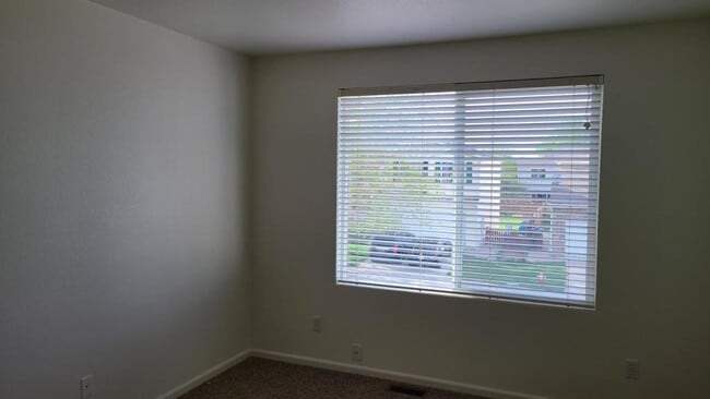 Building Photo - 1321 Red Mountain Dr