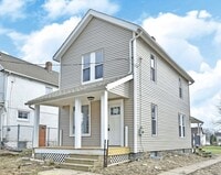 Building Photo - RENTALS AVAILABLE IN NILES