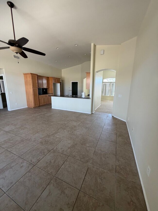 Building Photo - AVAILABLE NOW - $500 off first month rent - 4bd/2ba, 1895 Sq. Ft. Single Family Home with Solar