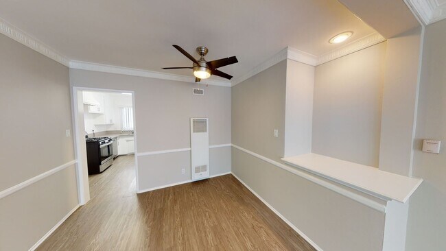 Interior Photo - FREE RENT! BEAUTIFUL 2 BDRM / 1 BATH APT. ...