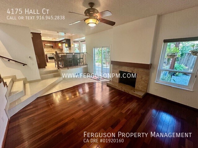 Building Photo - 4175 Hall Ct