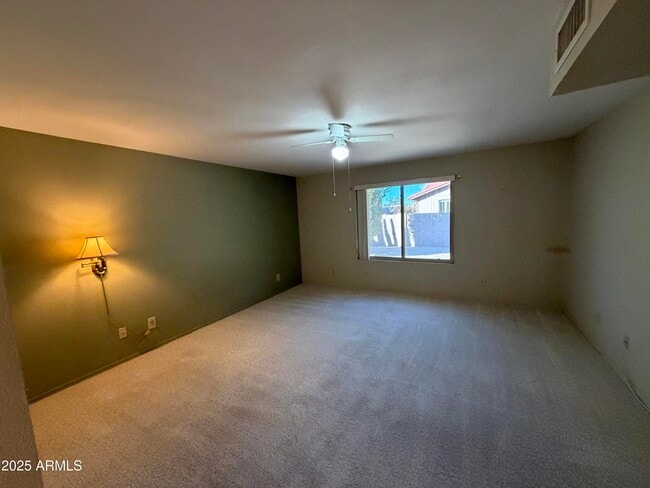 Building Photo - 10402 E Regal Dr