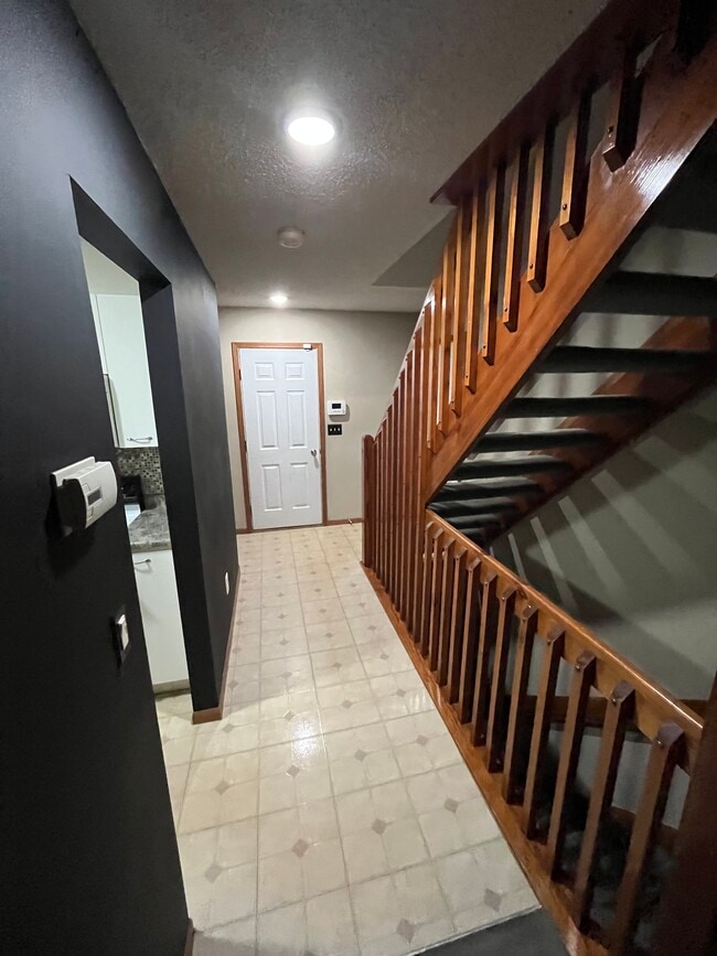 Building Photo - 186 Macfalls Way