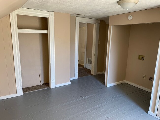 Building Photo - 1408 Spring St