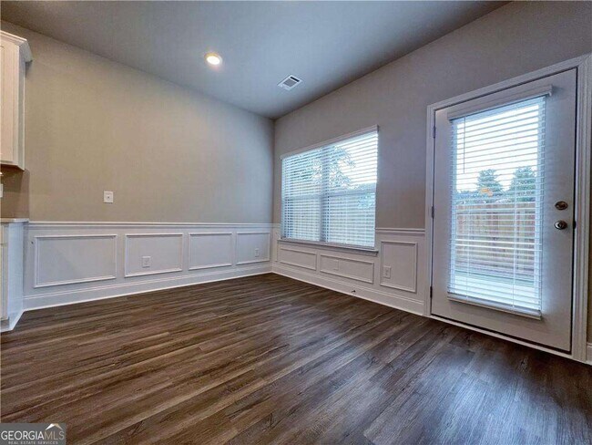 Building Photo - 500 Rockfern Ct