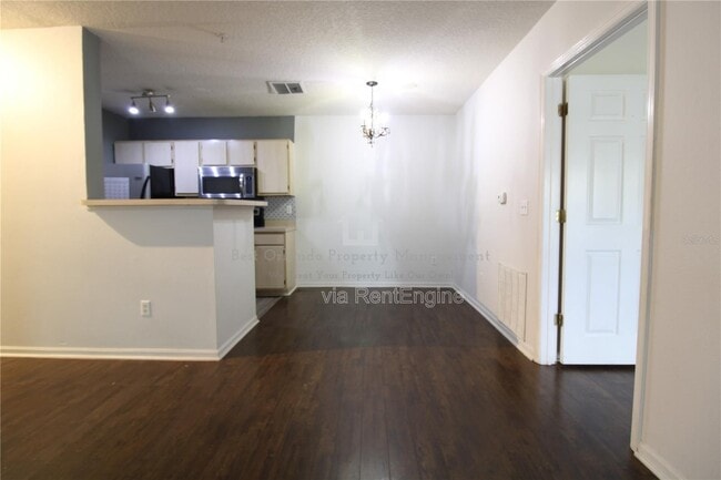 Building Photo - 4348 S Kirkman Rd
