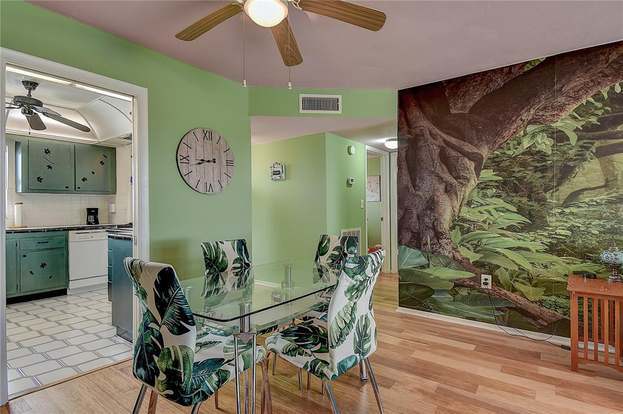 Building Photo - 4775 Cove Cir