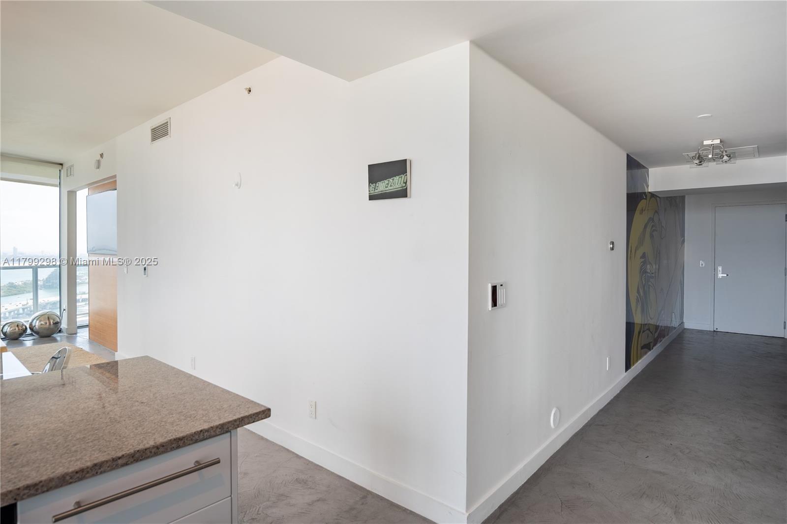 Building Photo - 888 Biscayne Blvd