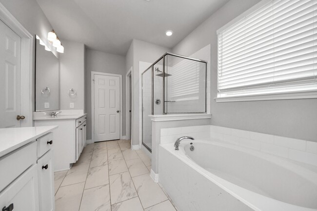 Building Photo - 117 Sea Glass Cv