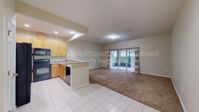 Building Photo - 13339 Solar Dr