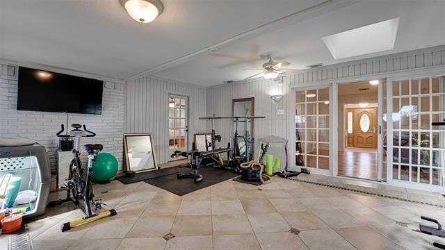 Building Photo - 2417 Northridge Dr
