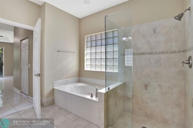 Building Photo - 6455 NW 78th Dr