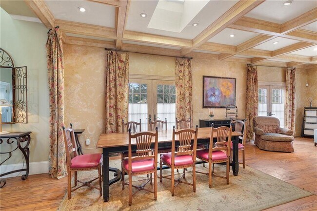 Building Photo - 287 Gibbs Ave