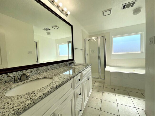 Building Photo - 834 Island Meadow Ct