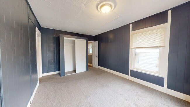 Building Photo - 3889 W.33rd